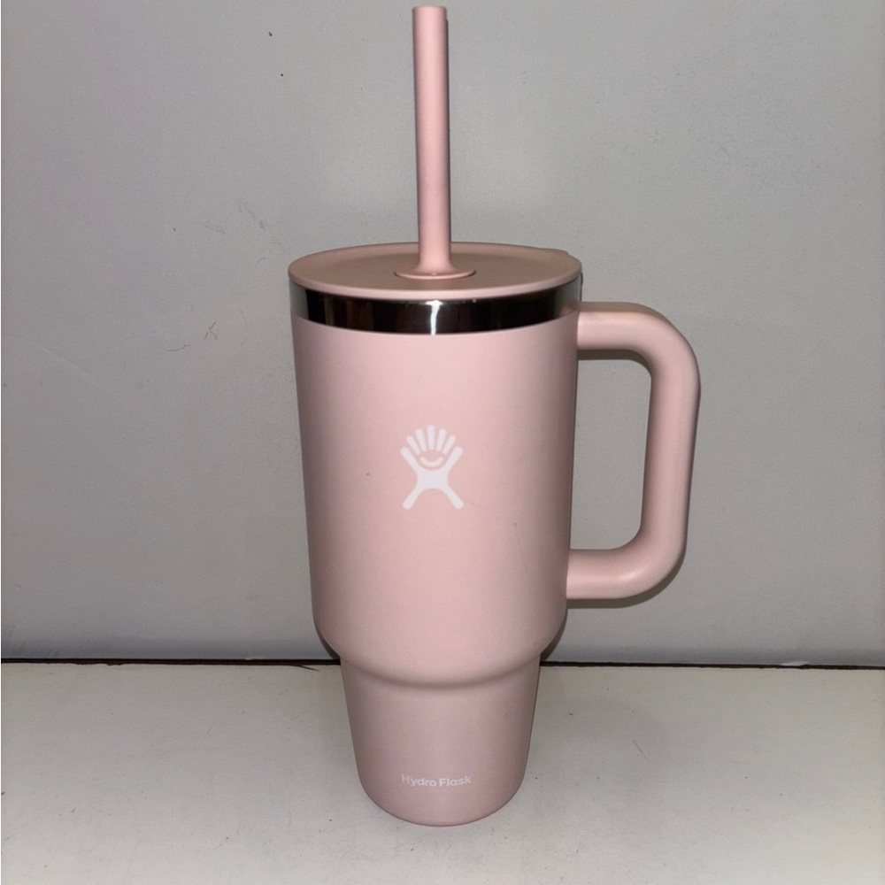 Hydro Flask 32 oz Travel Tumbler pink